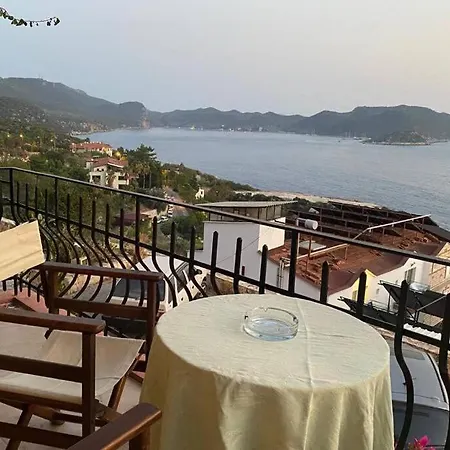 Mavi Kapi Apart Kaş