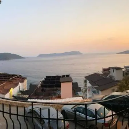 Mavi Kapi Apart * Kaş